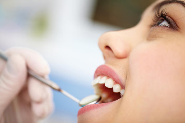 Через сколько после удаления зуба можно есть?